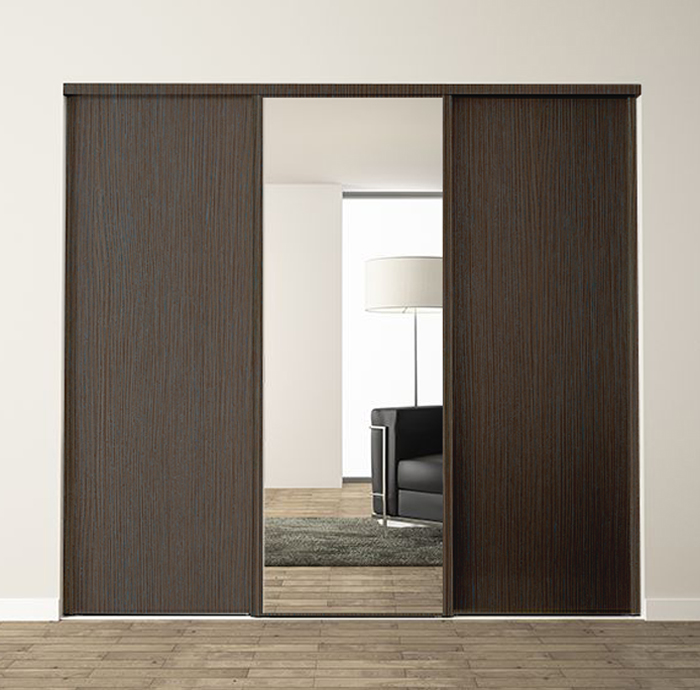 3 portes coulissantes : mélèze brun et miroir, profils harmonie : mélèze brun