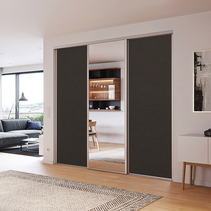 3 portes coulissantes : toile de lin châtaigne et miroir, profils wind : aluminium naturel