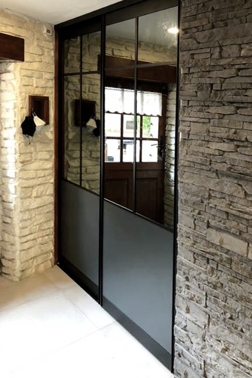 Ensemble 2 portes de placard coulissantes style atelier Miroir gris / Poivre velours - 1/1