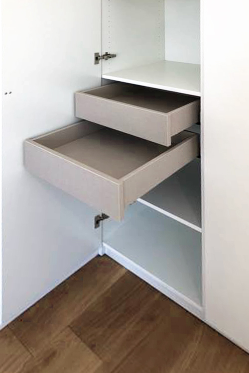 Aménagement armoire - 3/4 Aménagement armoire - 3/4