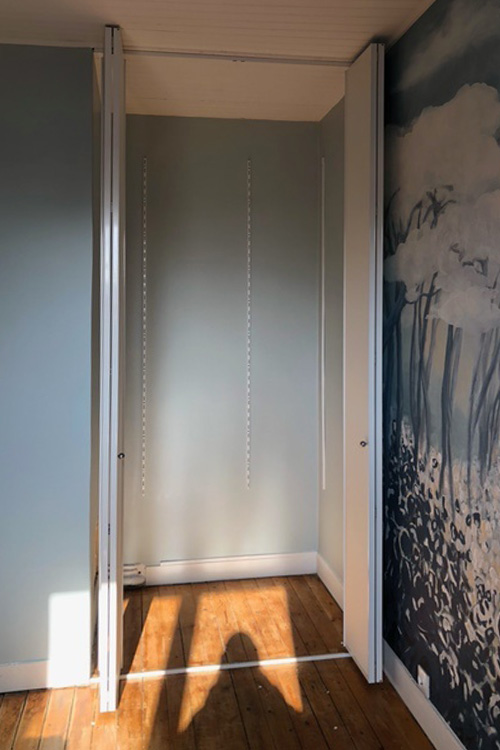 Ensemble 2 portes de placard pliantes - 2/2 Ensemble 2 portes de placard pliantes - 2/2