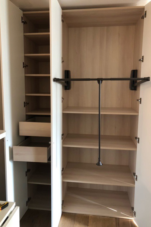 Aménagement dressing sur mesure - 2/3 Aménagement dressing sur mesure - 2/3